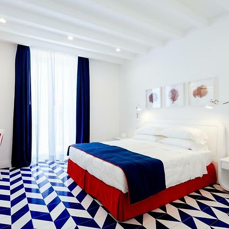 Maison Blu - Intimate Guesthouse Sorrento Exterior foto